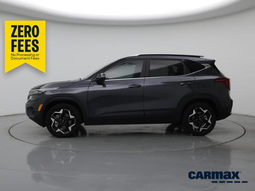 Gray 2024 Kia Seltos EX