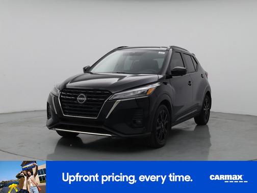 Black 2023 Nissan Kicks SR