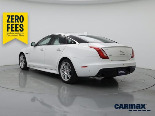 White 2019 Jaguar XJ R-Sport