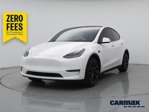 White 2025 Tesla Model Y Long Range