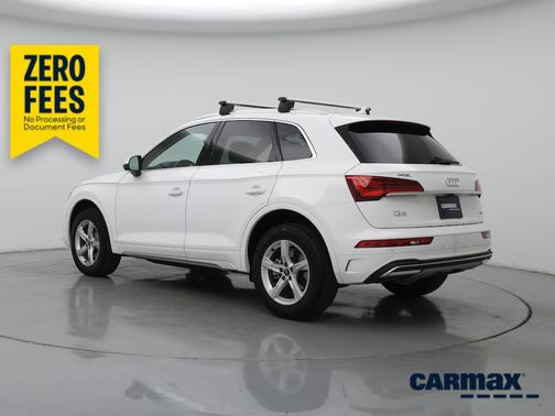White 2023 Audi Q5 Premium