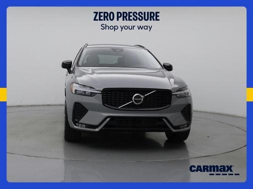 Black 2025 Volvo XC60 B5 Ultra Black Edition