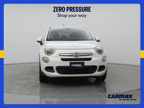 White 2016 FIAT 500X Easy
