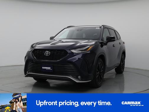 Blue 2025 Toyota Highlander XSE
