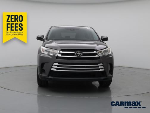 Gray 2017 Toyota Highlander LE