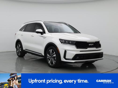 White 2023 Kia Sorento Plug-In Hybrid SX Prestige