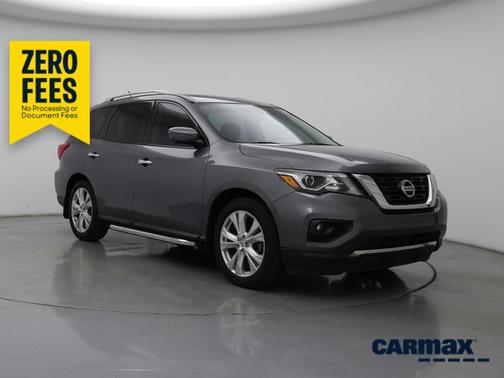 Gray 2018 Nissan Pathfinder SL