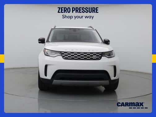 White 2024 Land Rover Discovery S
