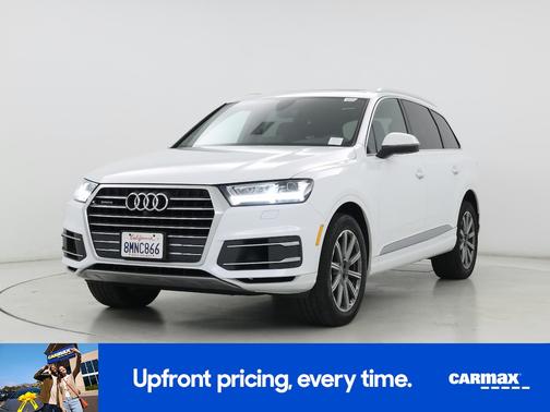 White 2019 Audi Q7 Premium Plus
