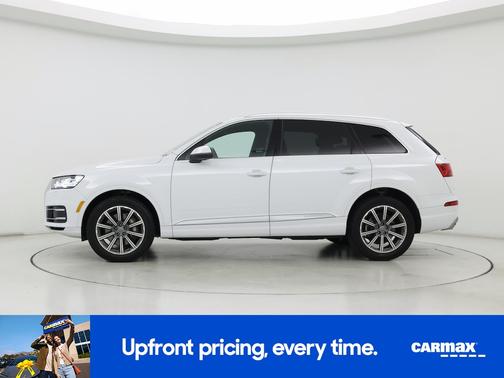 White 2019 Audi Q7 Premium Plus