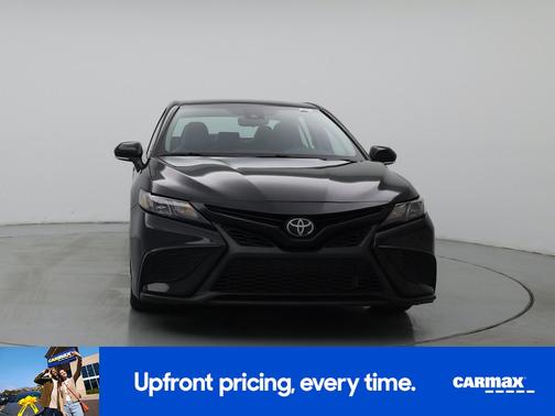 Black 2023 Toyota Camry SE
