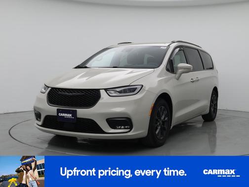 Pearl 2021 Chrysler Pacifica Touring