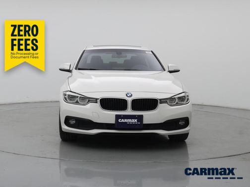 White 2018 BMW 320 I
