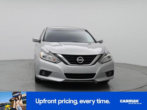 2017 Nissan Altima SV