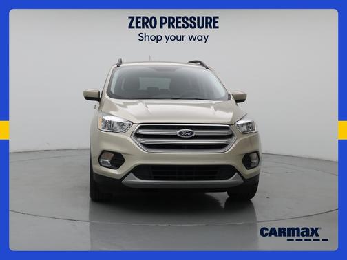 Gold 2018 Ford Escape SE