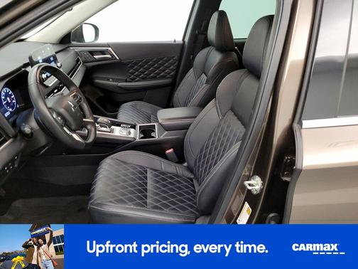 Gray 2023 Mitsubishi Outlander PHEV SEL
