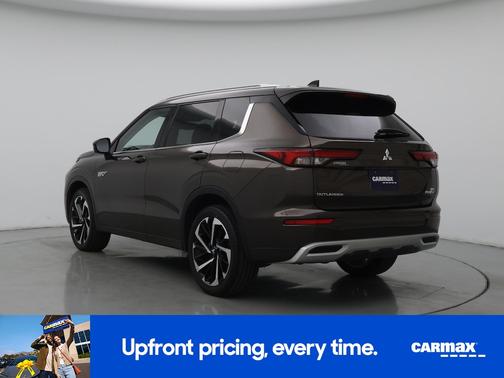 Gray 2023 Mitsubishi Outlander PHEV SEL