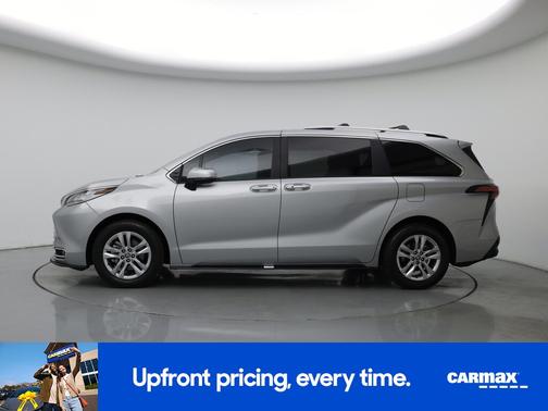 Silver 2025 Toyota Sienna Limited