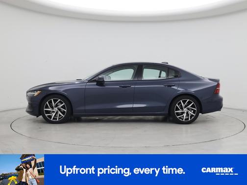 2019 Volvo S60 T5 Momentum