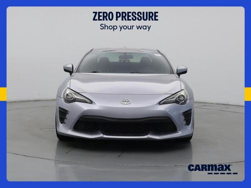 Silver 2017 Toyota 86
