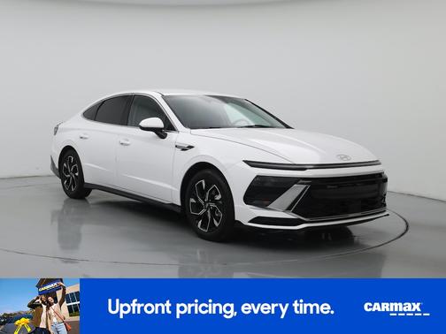 White 2024 Hyundai SONATA SEL