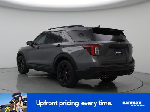 Black 2021 Ford Explorer ST