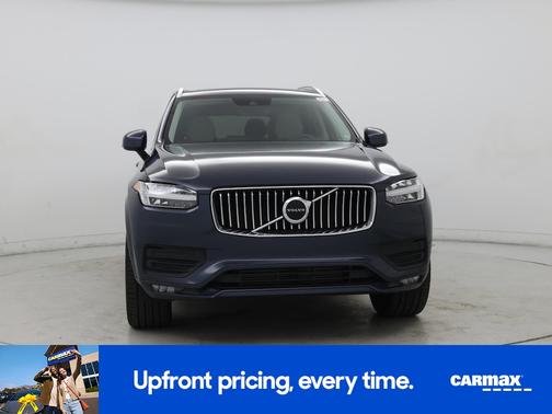 2020 Volvo XC90 T6 Momentum