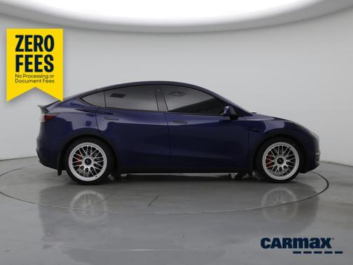 Blue 2022 Tesla Model Y Performance