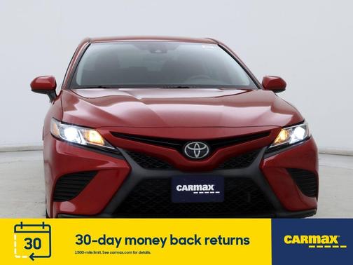 Photo 5 of 25 of 2019 Toyota Camry SE