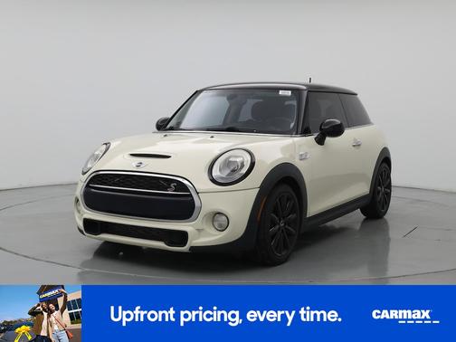 White 2017 MINI Hardtop S