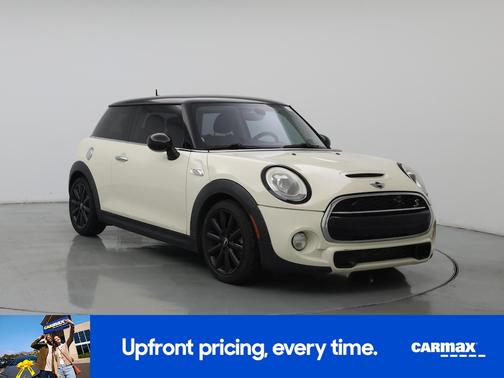White 2017 MINI Hardtop S