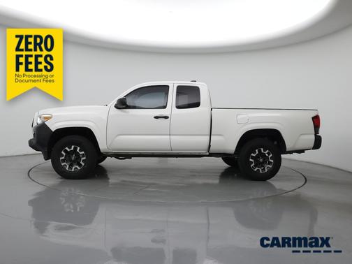 White 2022 Toyota Tacoma SR