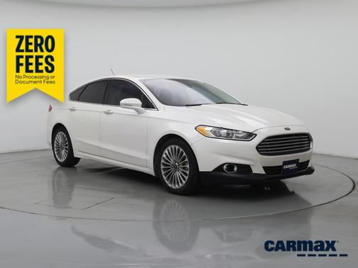 White 2016 Ford Fusion Titanium