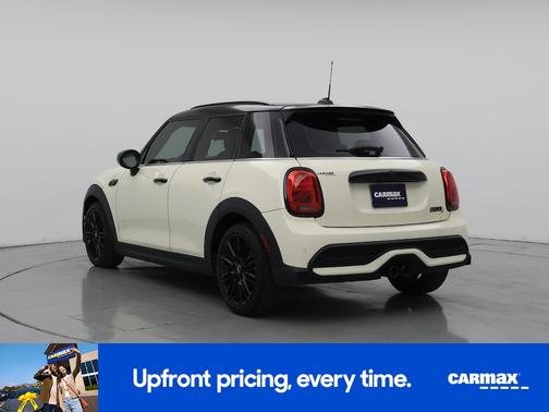 White 2023 MINI Hardtop S