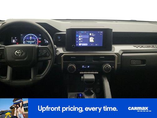 White 2025 Toyota Tacoma SR5