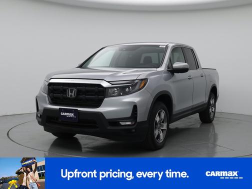 Silver 2025 Honda Ridgeline RTL