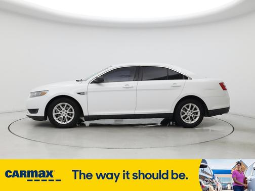 2013 Ford Taurus SE