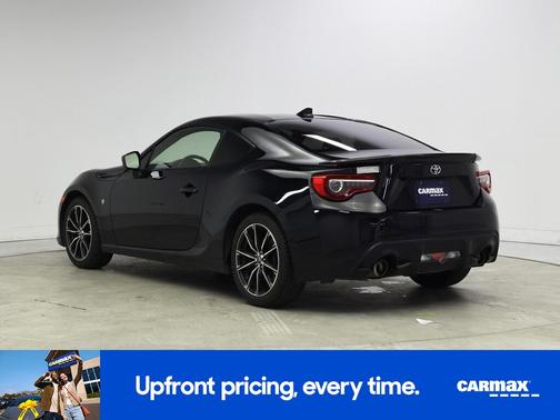 Black 2017 Toyota 86