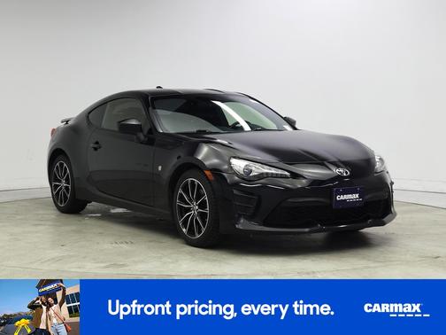 Black 2017 Toyota 86