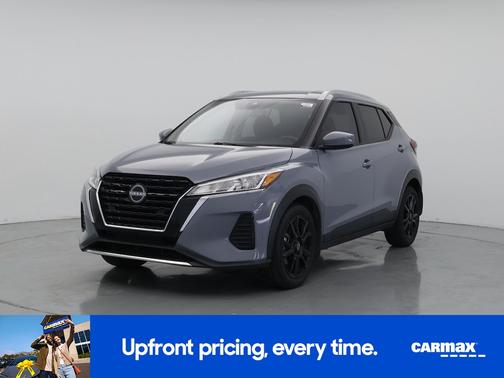 Gray 2024 Nissan Kicks SV
