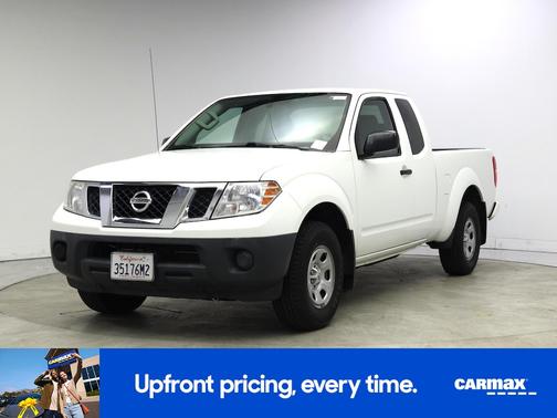 White 2017 Nissan Frontier S