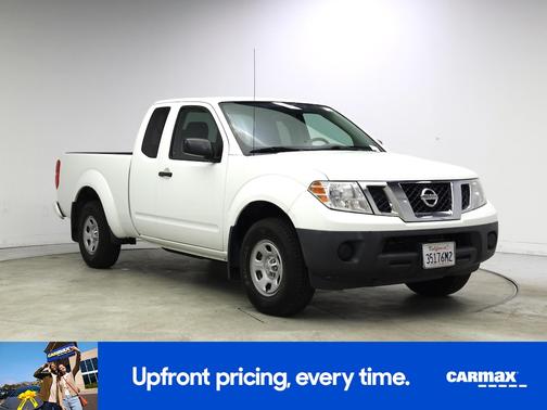 White 2017 Nissan Frontier S