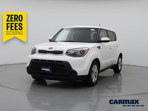 White 2016 Kia Soul