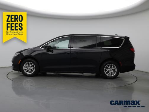 Black 2023 Chrysler Pacifica Touring L