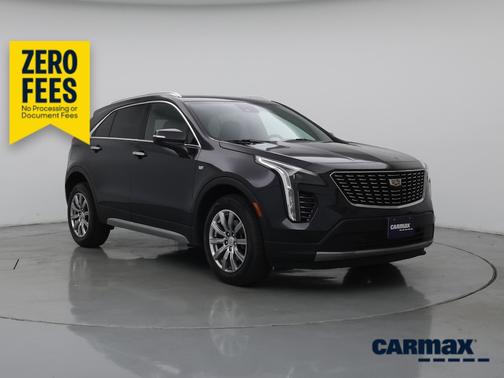 Black 2023 Cadillac XT4 Luxury