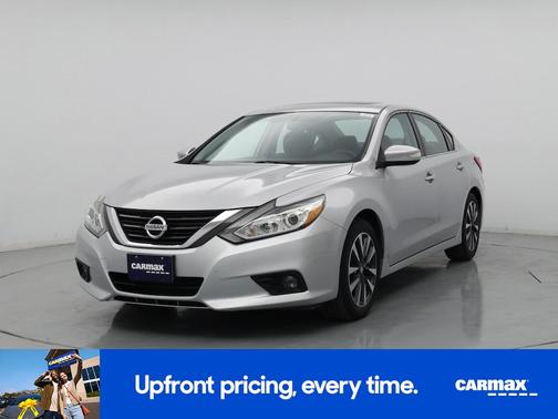 2016 Nissan Altima SV
