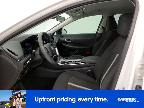 2022 Hyundai SONATA SEL