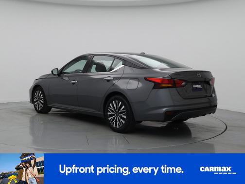 2024 Nissan Altima SV