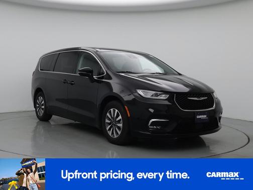 Black 2024 Chrysler Pacifica Hybrid Select