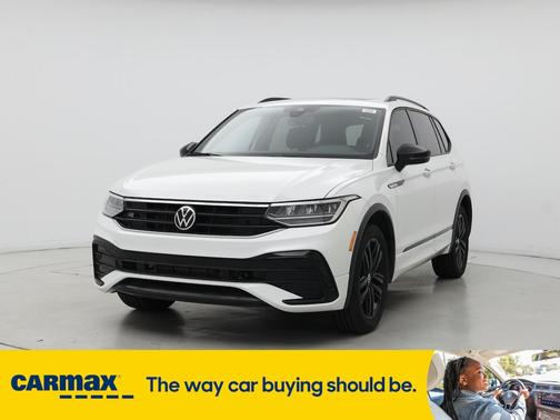 2022 Volkswagen Tiguan SE R-Line Black